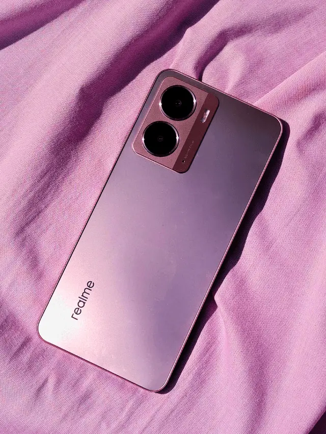 Realme P3 Nebula Pink Design Poster
